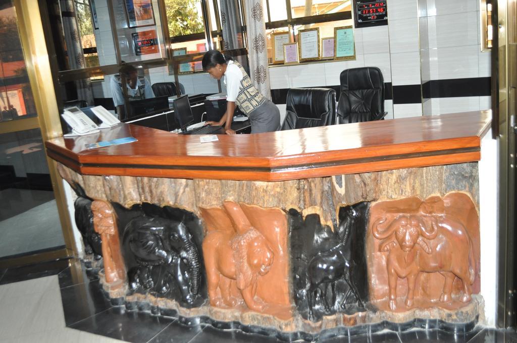 Premier Palace Hotel Arusha Exterior foto